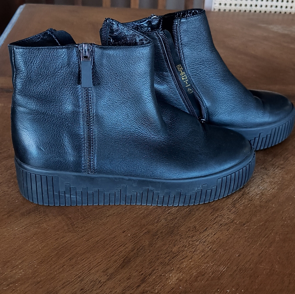 Vitto Rossi Leather Ankle Boots Chunky Size 9